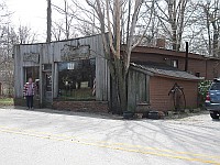 USA - Funks Grove IL - David at Old Country Store (9 Apr 2009)